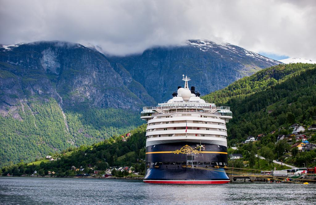 Nesset Fjordcamping Ferienpark